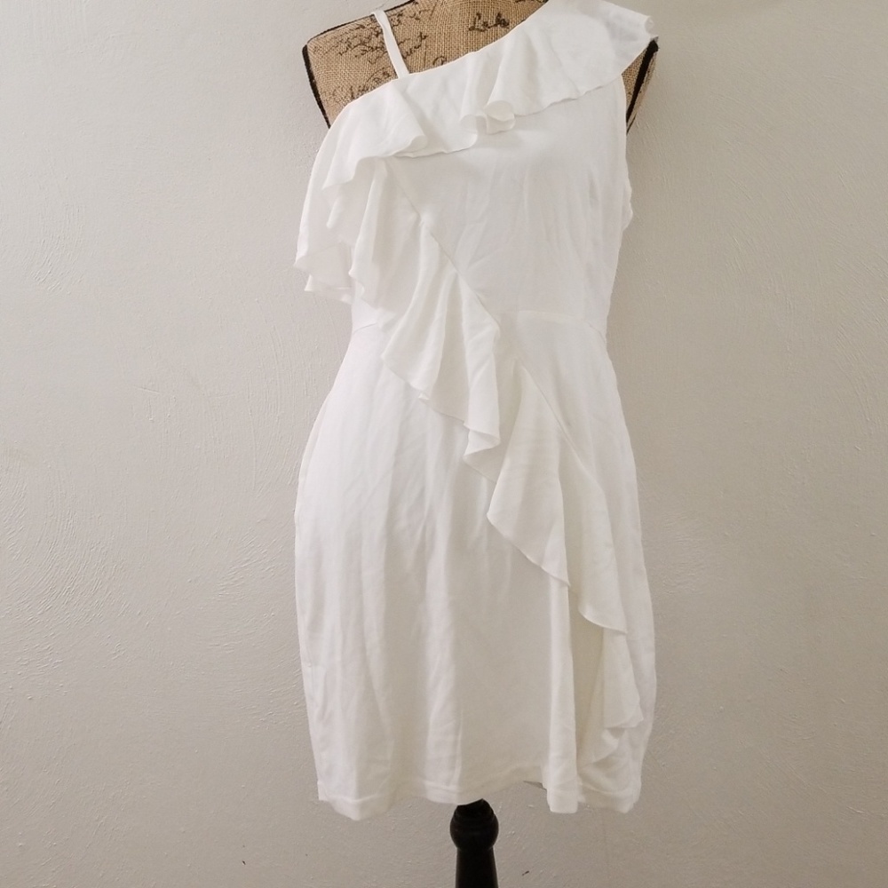 Elegant Off White One Shoulder Dress